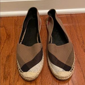 Burberry Flats